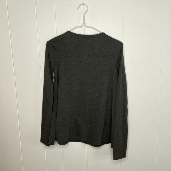 Basic Long Sleeved Top - Picture 2 of 2